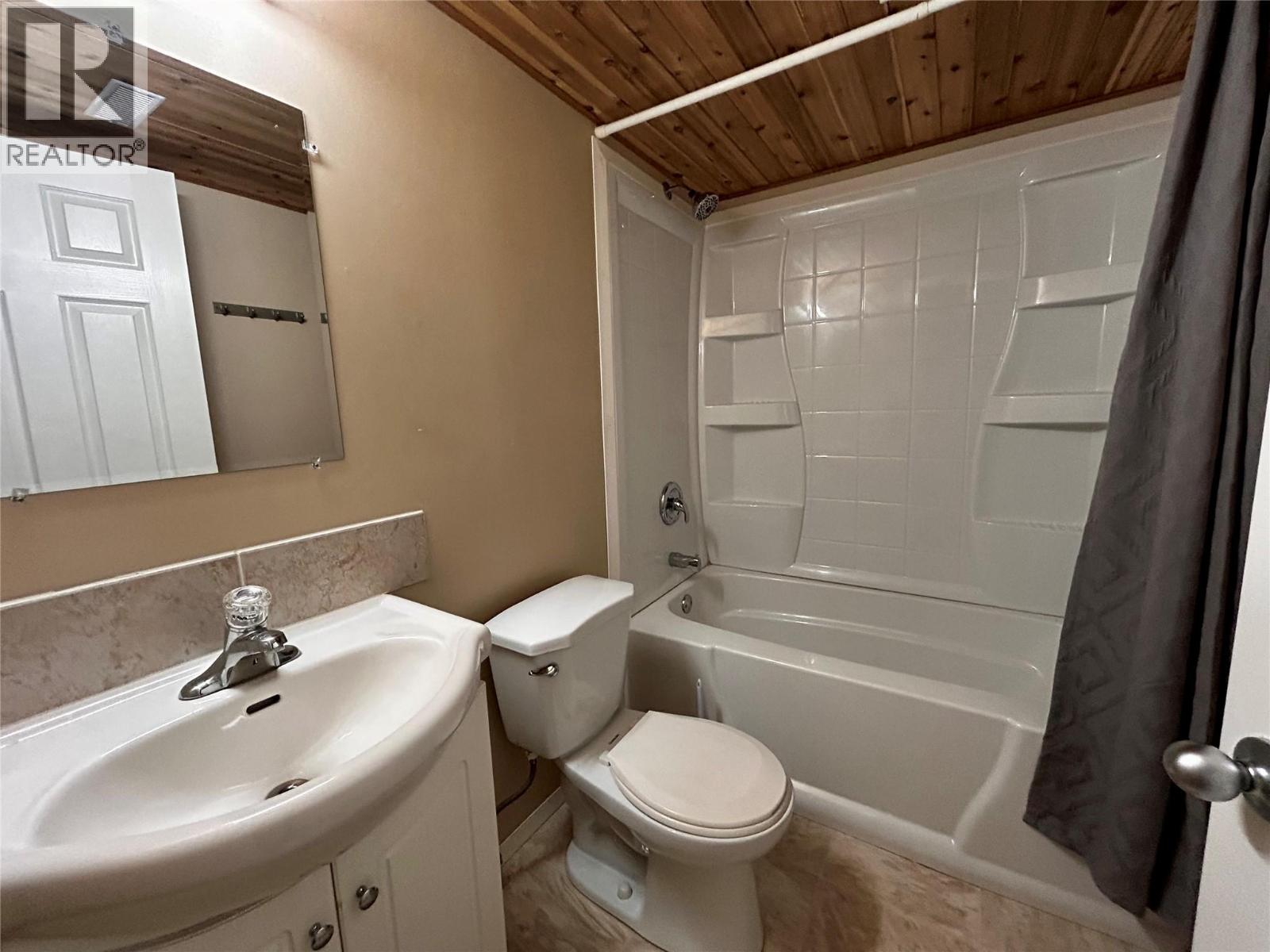 404 Willow Drive, Tumbler Ridge, British Columbia  V0C 2W0 - Photo 12 - 10374816