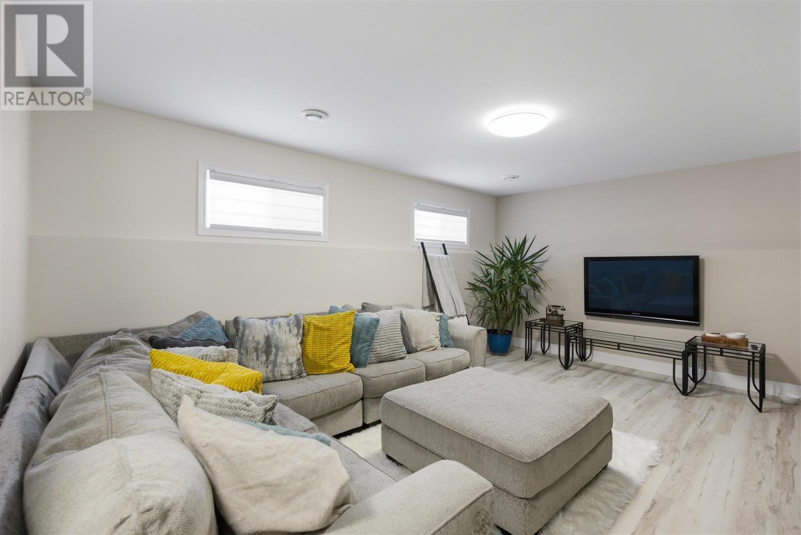 129 Simon Ave, Sault Ste. Marie, Ontario  P6A 6T1 - Photo 23 - SM260225