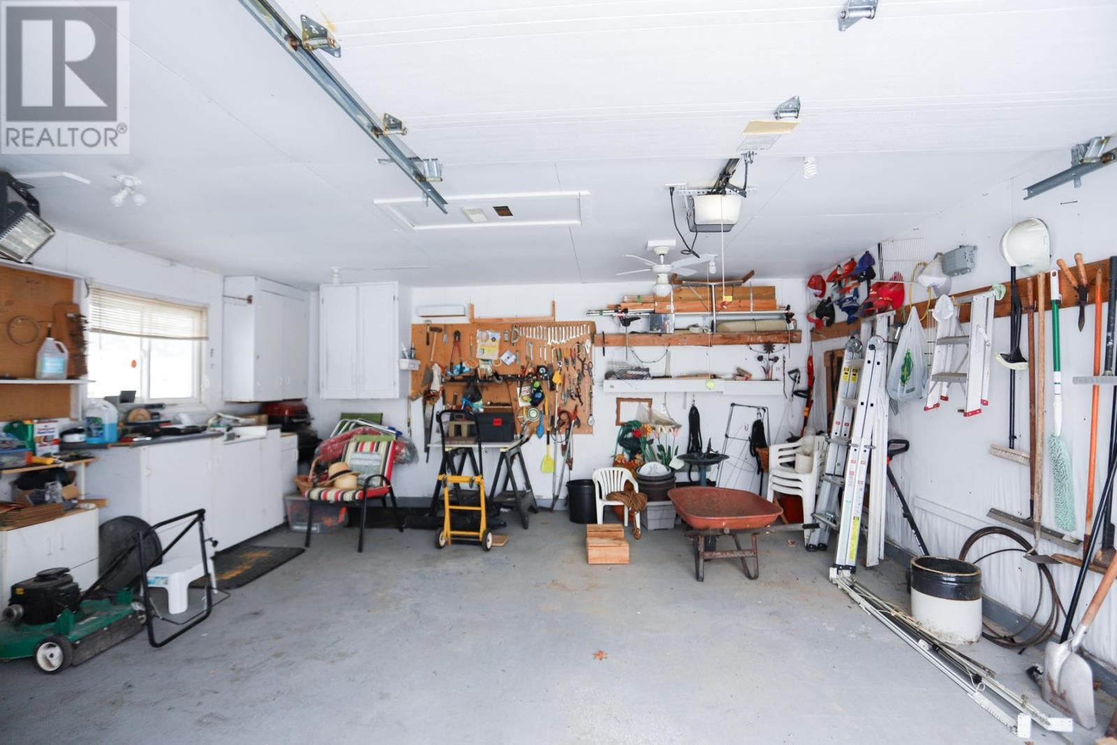 86 Harten Dr, Sault Ste. Marie, Ontario  P6A 3N2 - Photo 5 - SM260226