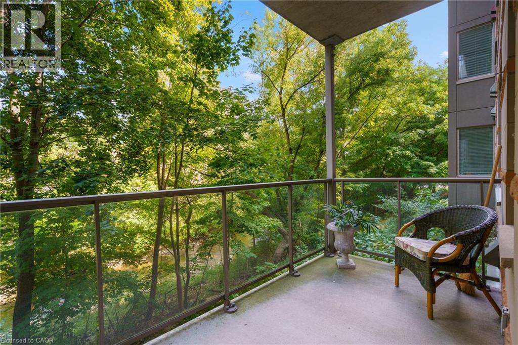 77 Governors Road Unit# 102, Dundas, Ontario  L9H 7N8 - Photo 2 - 40768551