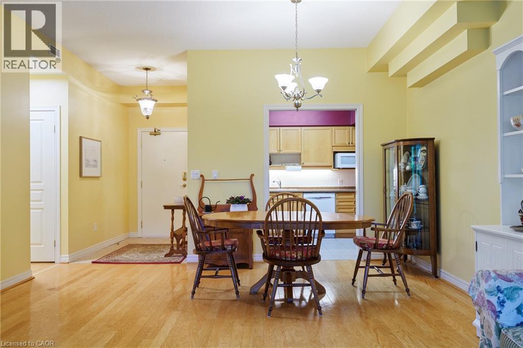 77 Governors Road Unit# 102, Dundas, Ontario  L9H 7N8 - Photo 6 - 40768551