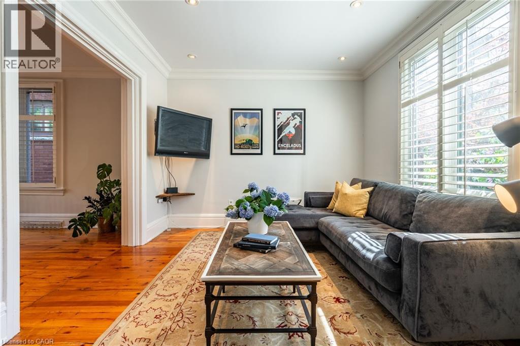 35 Mountain Avenue, Hamilton, Ontario  L8P 4E8 - Photo 4 - 40786090