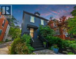 35 MOUNTAIN Avenue, Hamilton, Ontario