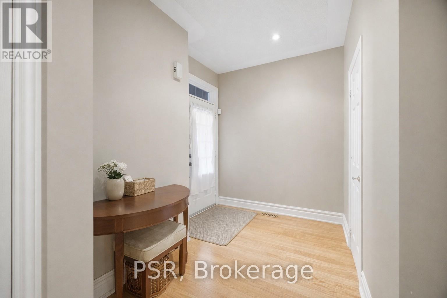 35 - 2000 The Collegeway, Mississauga (Erin Mills), Ontario  L5L 5Y9 - Photo 3 - W12757344