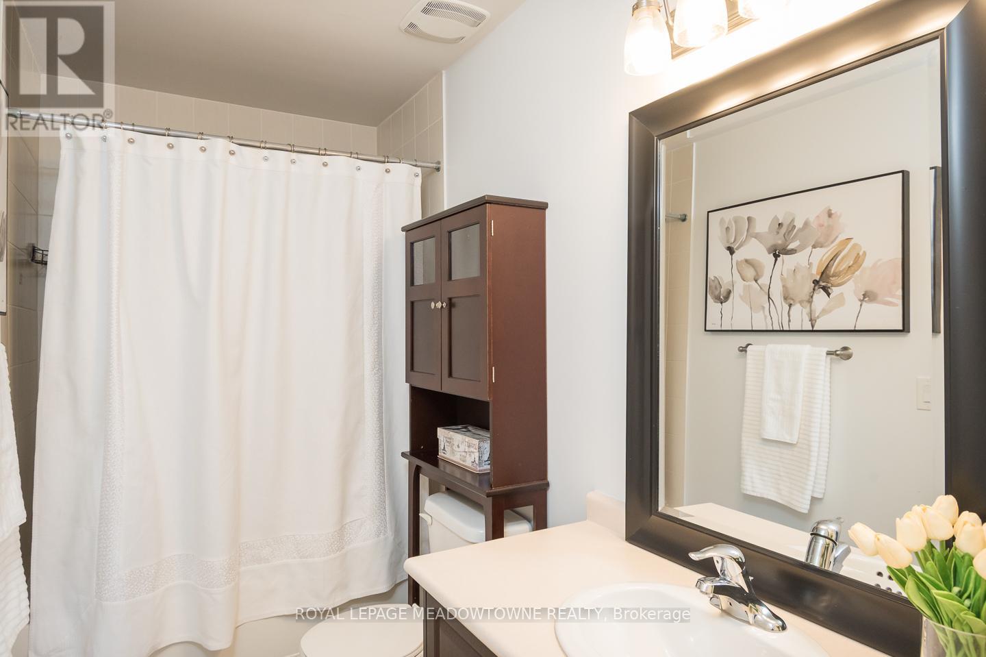 700 Serafini Crescent, Milton (Wi Willmott), Ontario  L9T 7P4 - Photo 28 - W12757356