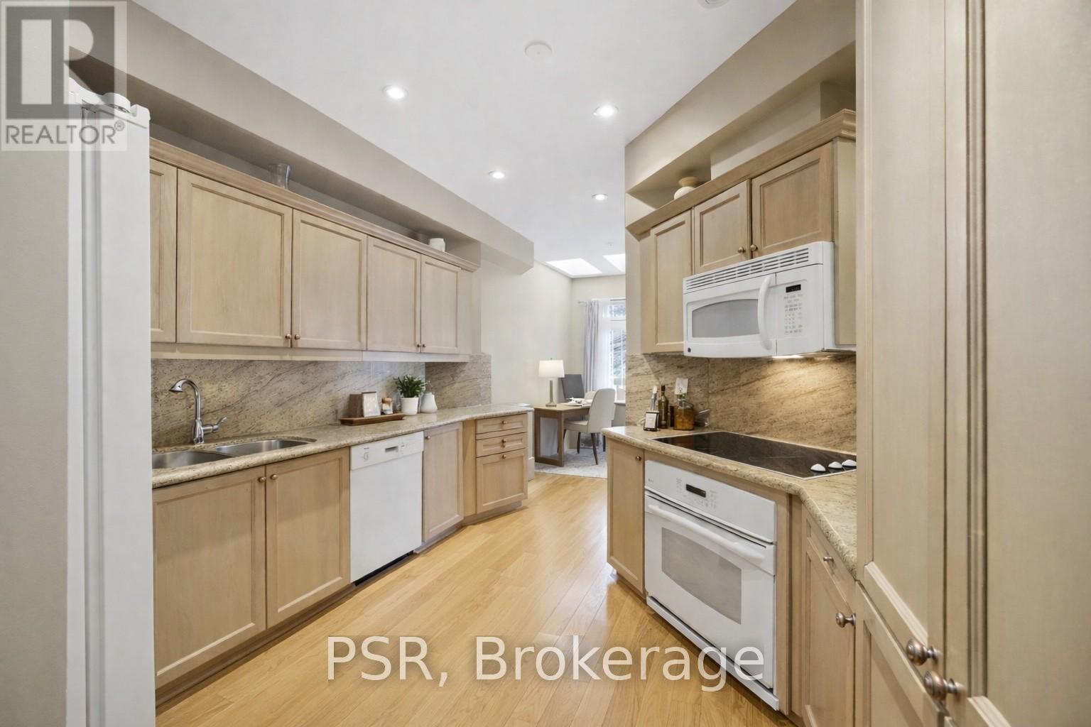 35 - 2000 The Collegeway, Mississauga (Erin Mills), Ontario  L5L 5Y9 - Photo 17 - W12757344