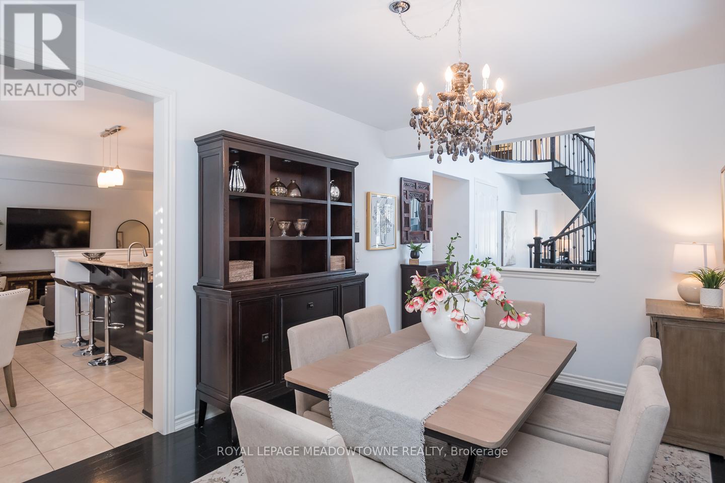 700 Serafini Crescent, Milton (Wi Willmott), Ontario  L9T 7P4 - Photo 10 - W12757356