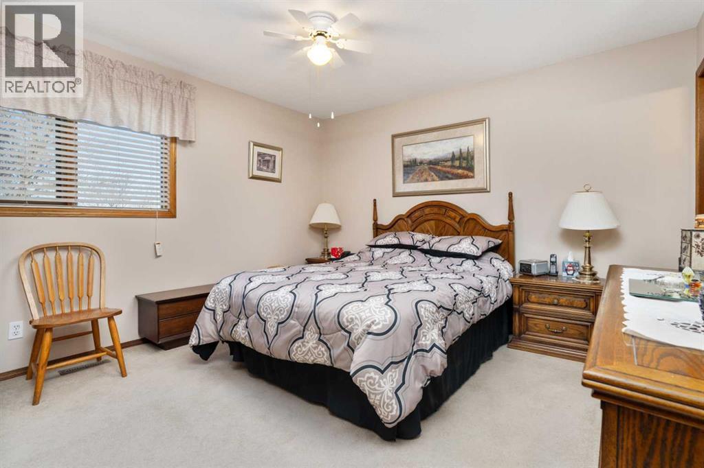 6207 54 Avenue, Camrose, Alberta  T4V 4H8 - Photo 12 - A2279557