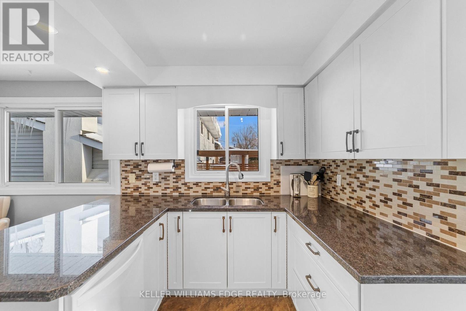 488 Wicklow Road, Burlington (Shoreacres), Ontario  L7L 2H8 - Photo 14 - W12757420