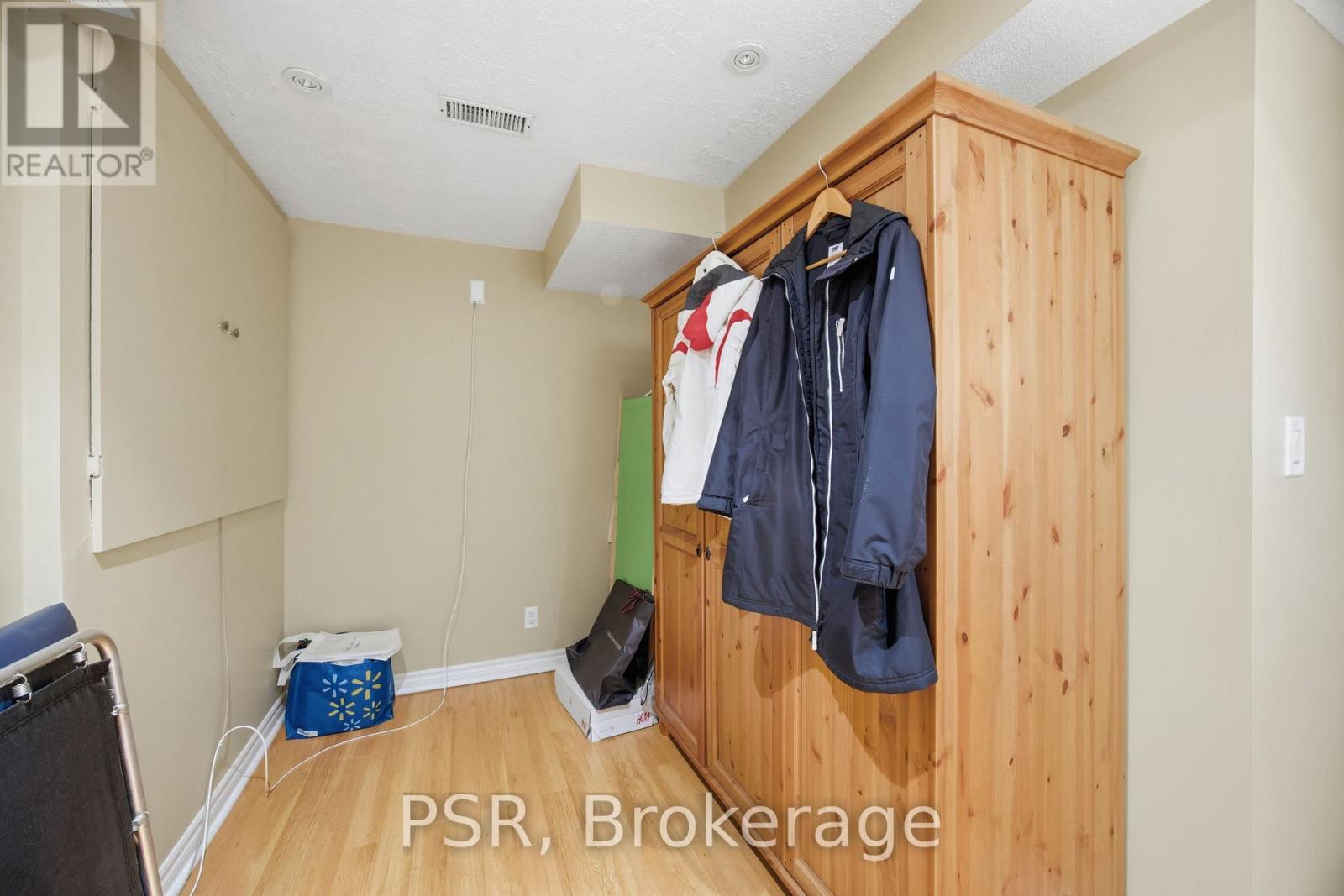 35 - 2000 The Collegeway, Mississauga (Erin Mills), Ontario  L5L 5Y9 - Photo 33 - W12757344