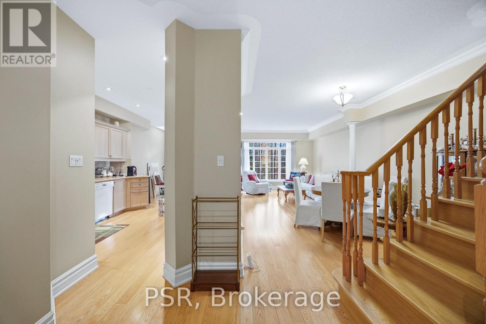 35 - 2000 The Collegeway, Mississauga (Erin Mills), Ontario  L5L 5Y9 - Photo 6 - W12757344