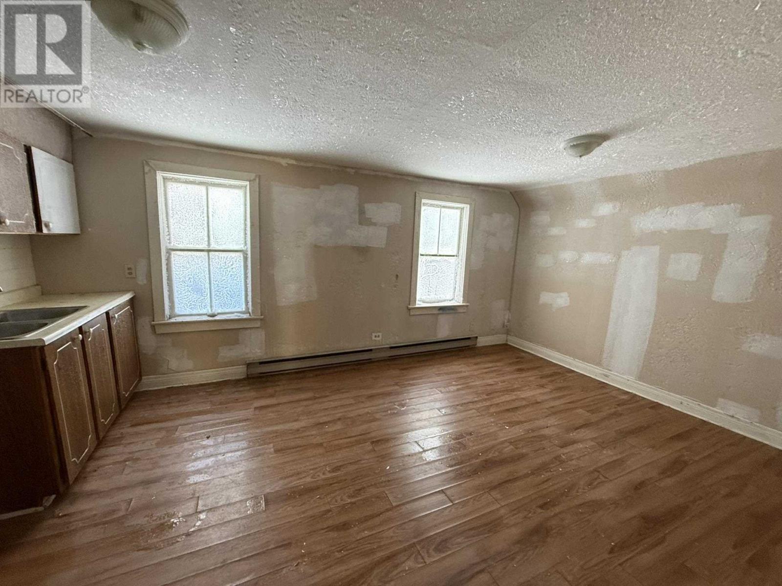 632 Albert St W, Sault Ste. Marie, Ontario  P6A 1C6 - Photo 10 - SM260229