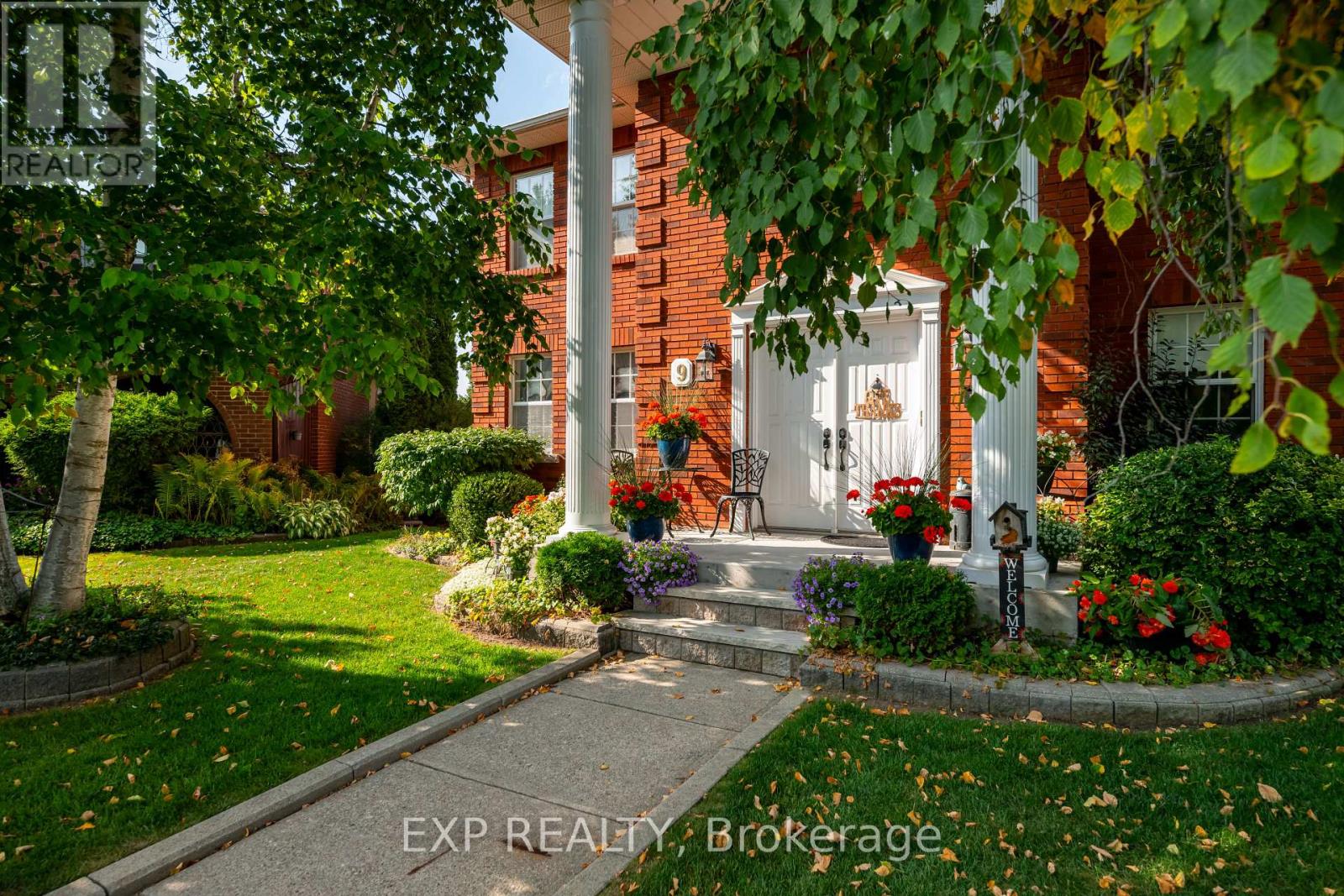 9 Jackson Court, Orangeville, Ontario  L9W 3K5 - Photo 42 - W12757586