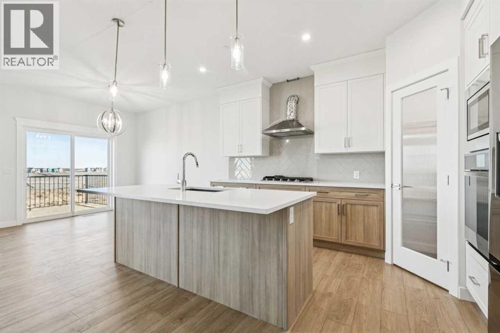 418 Hotchkiss Manor Se, Calgary, Alberta  T3S 0J9 - Photo 6 - A2270039