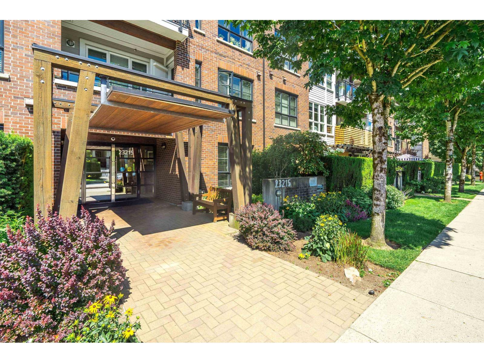 418 23215 Billy Brown Road, Langley, British Columbia  V1M 0B7 - Photo 1 - R3085866