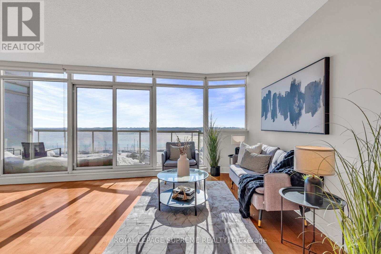 1226 - 550 Queens Quay W, Toronto (Waterfront Communities), Ontario  M5V 3M8 - Photo 22 - C12757604