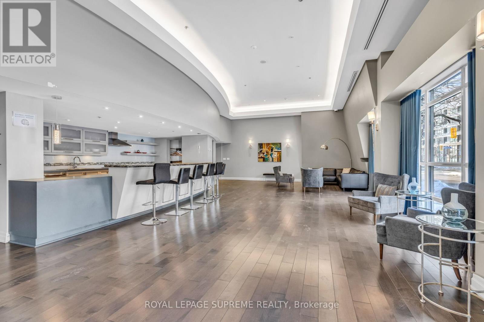 1226 - 550 Queens Quay W, Toronto (Waterfront Communities), Ontario  M5V 3M8 - Photo 44 - C12757604