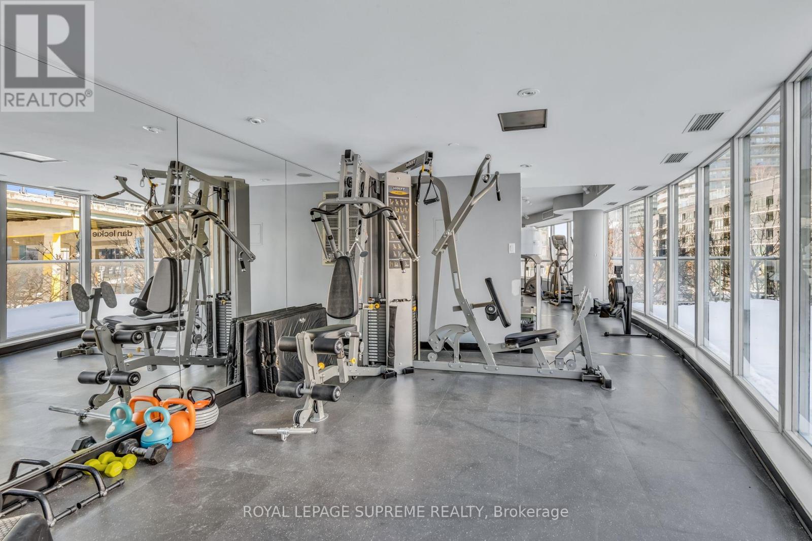 1226 - 550 Queens Quay W, Toronto (Waterfront Communities), Ontario  M5V 3M8 - Photo 48 - C12757604