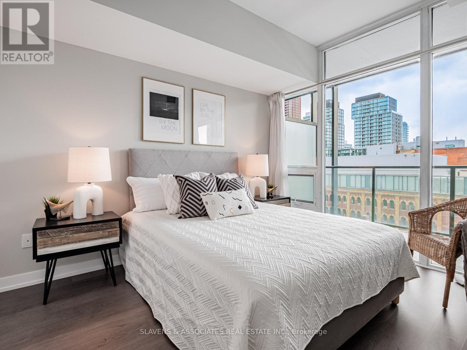 708 - 105 George Street, Toronto (Moss Park), Ontario  M5A 0L4 - Photo 11 - C12757620