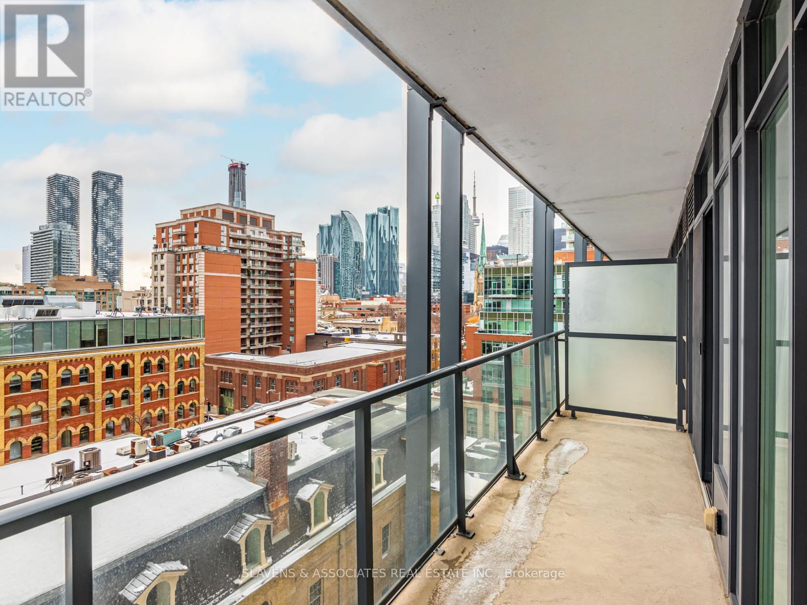 708 - 105 George Street, Toronto (Moss Park), Ontario  M5A 0L4 - Photo 17 - C12757620