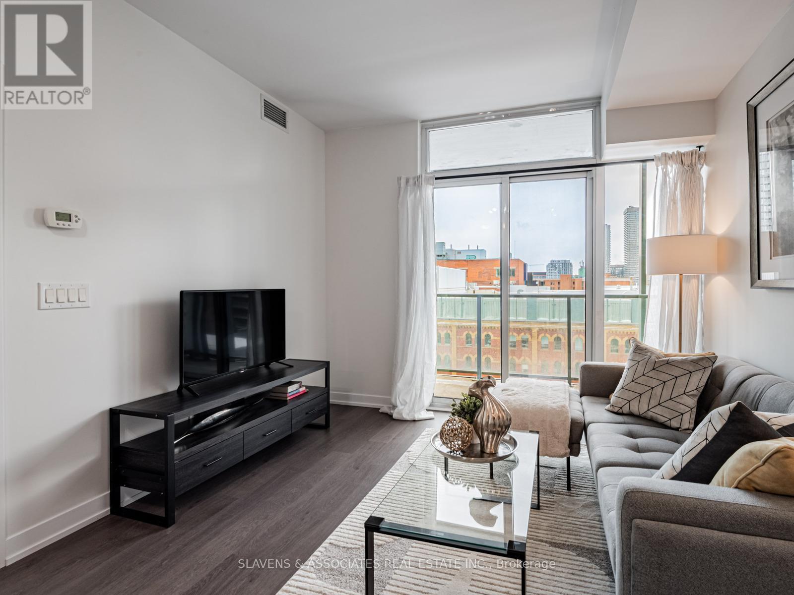 708 - 105 George Street, Toronto (Moss Park), Ontario  M5A 0L4 - Photo 7 - C12757620