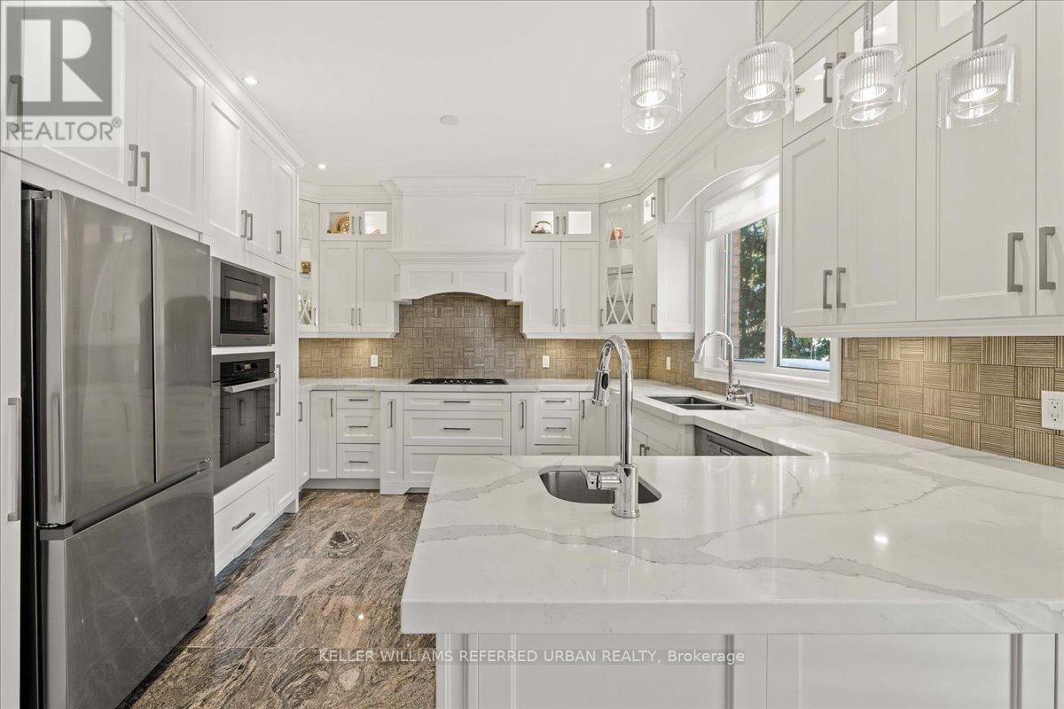 116 Elmhurst Avenue, Toronto (Lansing-Westgate), Ontario  M2N 1R8 - Photo 11 - C12757708