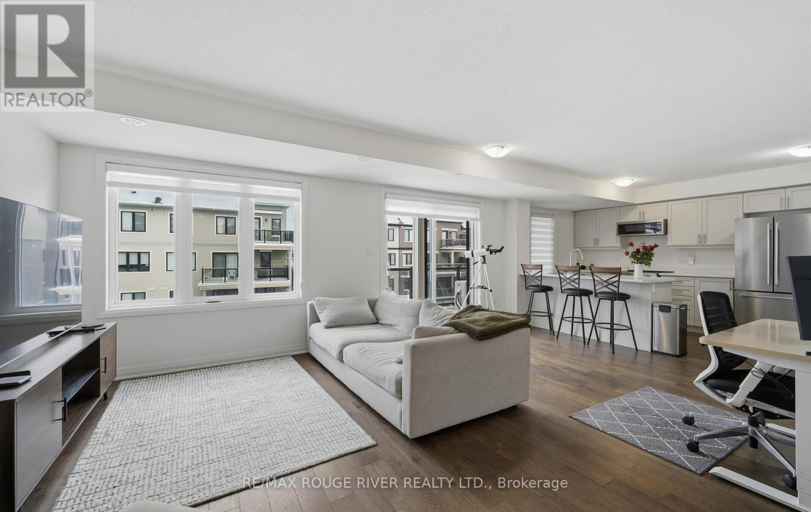 33d Lookout Drive, Clarington (Bowmanville), Ontario  L1C 7G1 - Photo 10 - E12757720