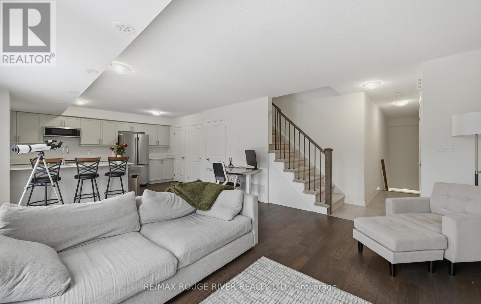 33d Lookout Drive, Clarington (Bowmanville), Ontario  L1C 7G1 - Photo 14 - E12757720