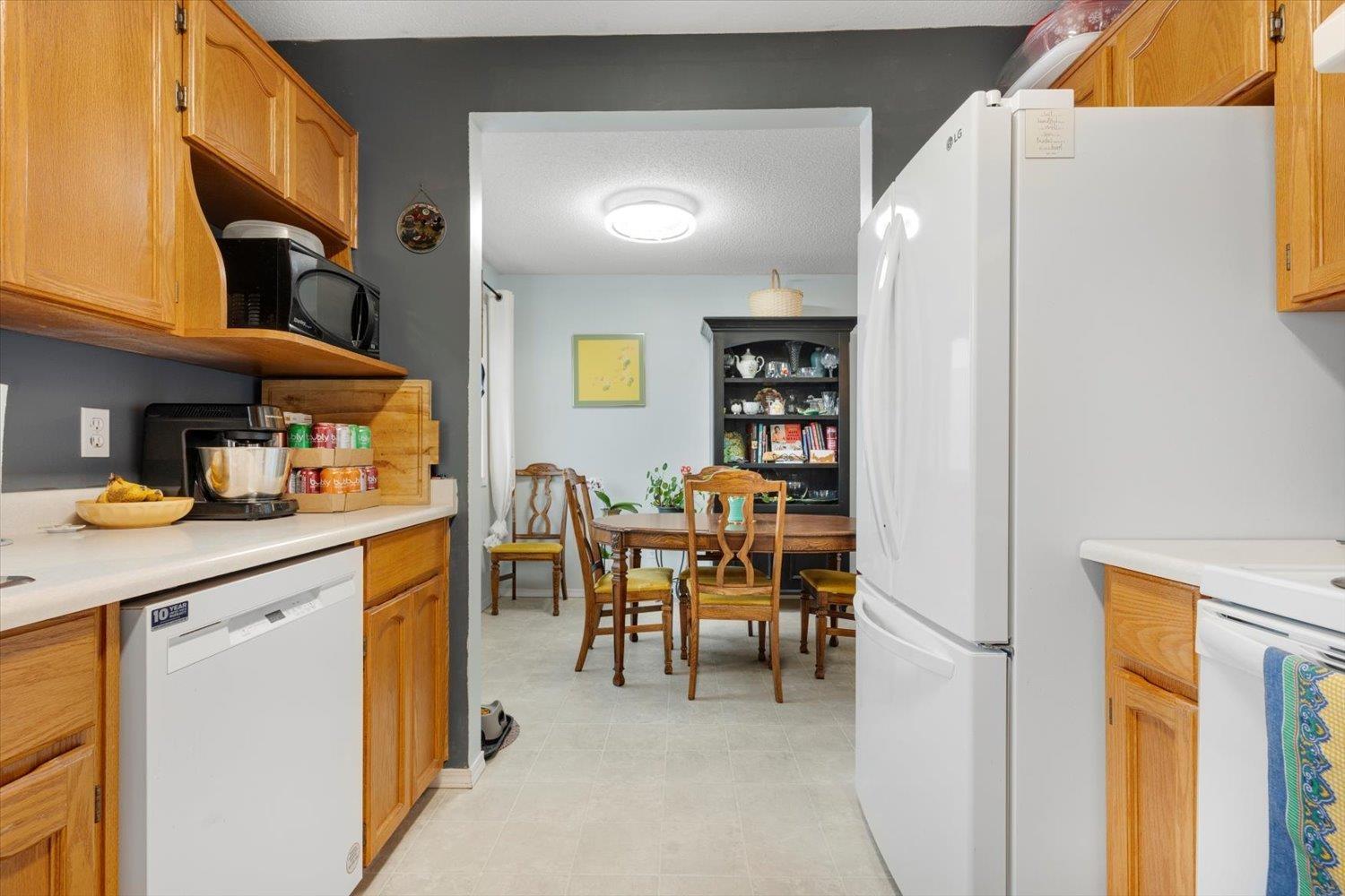 303 9006 Edward Street, Chilliwack Proper West, Chilliwack, British Columbia  V2P 4E1 - Photo 11 - R3086520