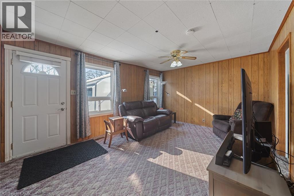 187 Mcanulty Boulevard, Hamilton, Ontario  L8H 3H9 - Photo 4 - 40802733