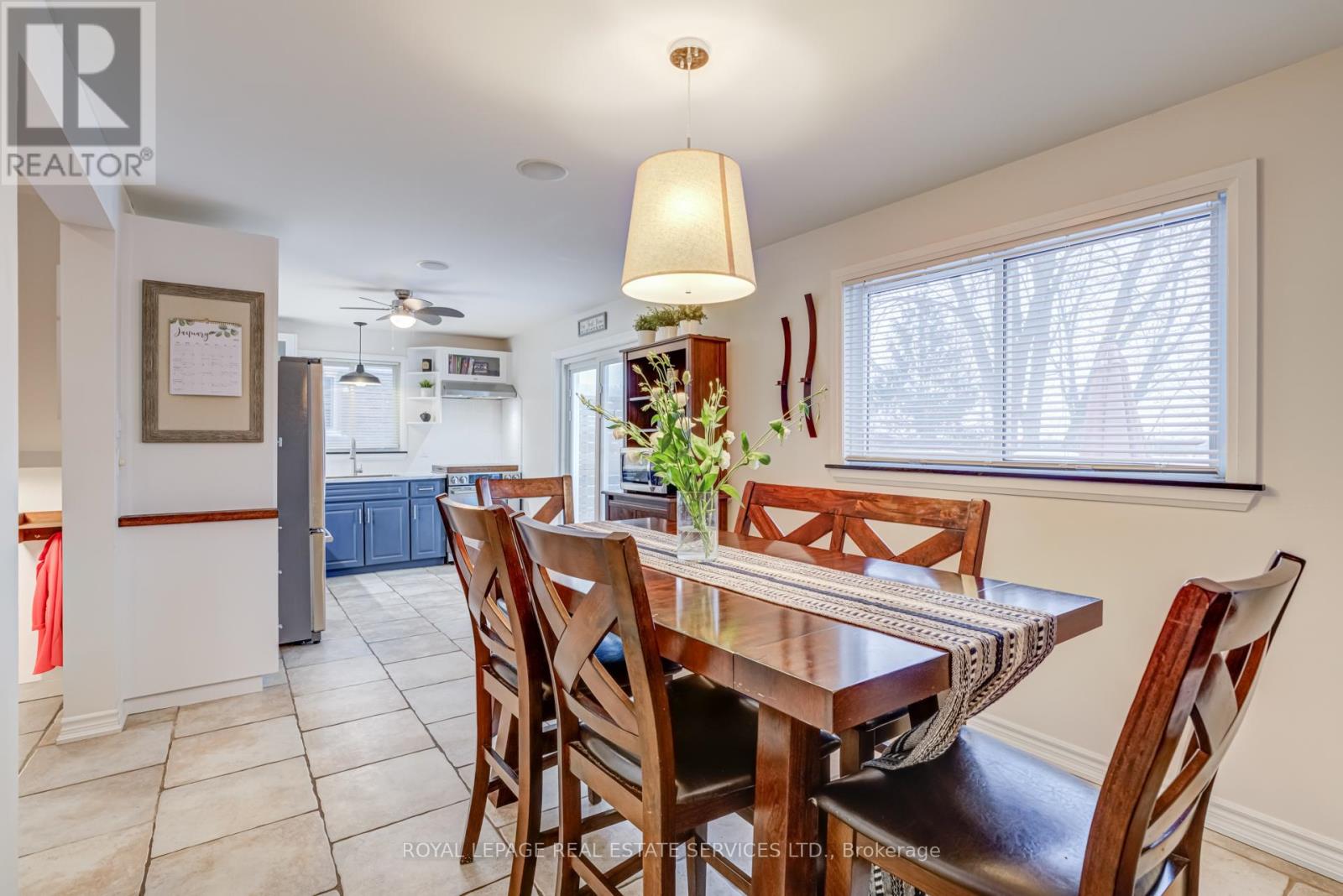 268 Britannia Avenue, Bradford West Gwillimbury (Bradford), Ontario  L3Z 1A7 - Photo 12 - N12757610