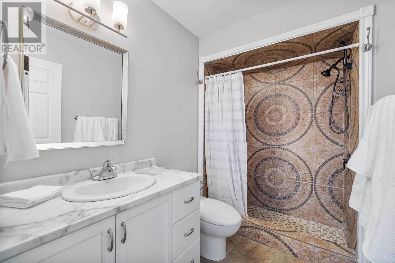 258 Shakespeare Drive, Stratford, Prince Edward Island  C1B 2X5 - Photo 18 - 202602105