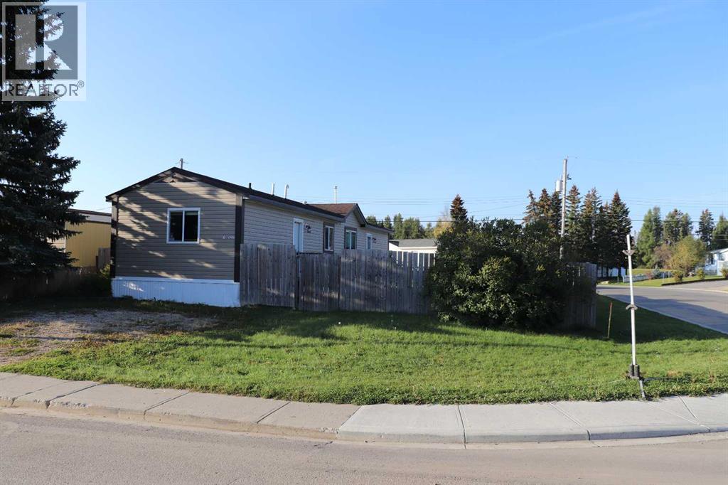 810 52 Street, Edson, Alberta  T7E 1K4 - Photo 3 - A2263981