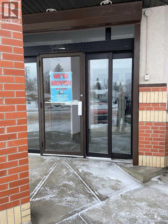 216 Fourth Avenue, Strathmore, Alberta  T1P 1B9 - Photo 4 - A2236170