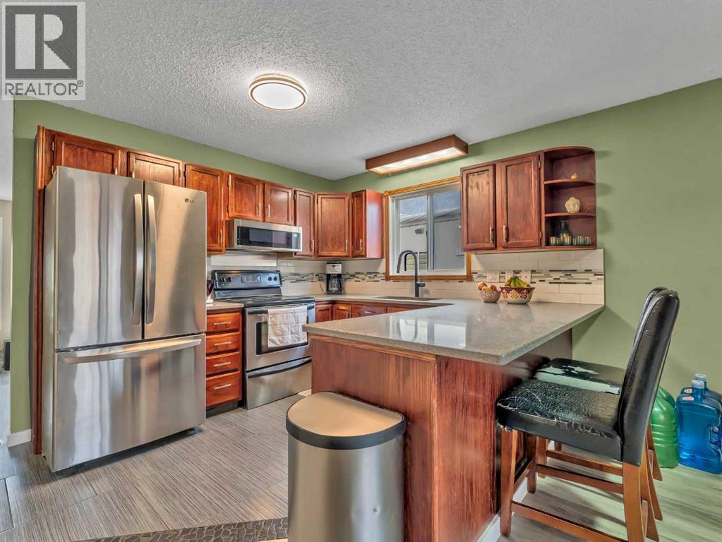 922 5 Street Se, Redcliff, Alberta  T0J 2P0 - Photo 12 - A2279026