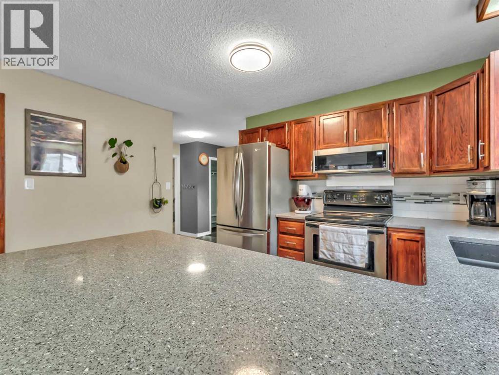 922 5 Street Se, Redcliff, Alberta  T0J 2P0 - Photo 13 - A2279026