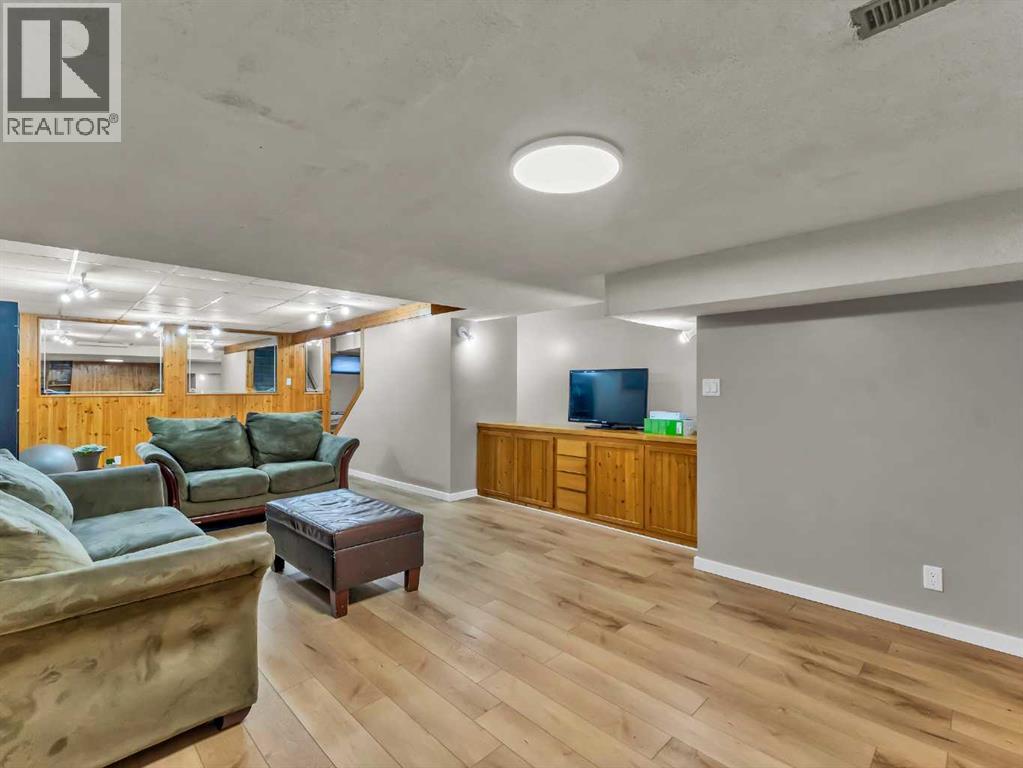 922 5 Street Se, Redcliff, Alberta  T0J 2P0 - Photo 32 - A2279026