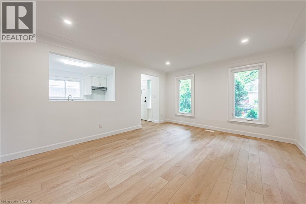 224 West 16th Street, Hamilton, Ontario  L9C 4C6 - Photo 15 - 40799292