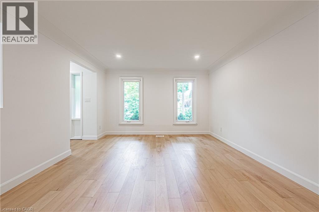 224 West 16th Street, Hamilton, Ontario  L9C 4C6 - Photo 14 - 40799292