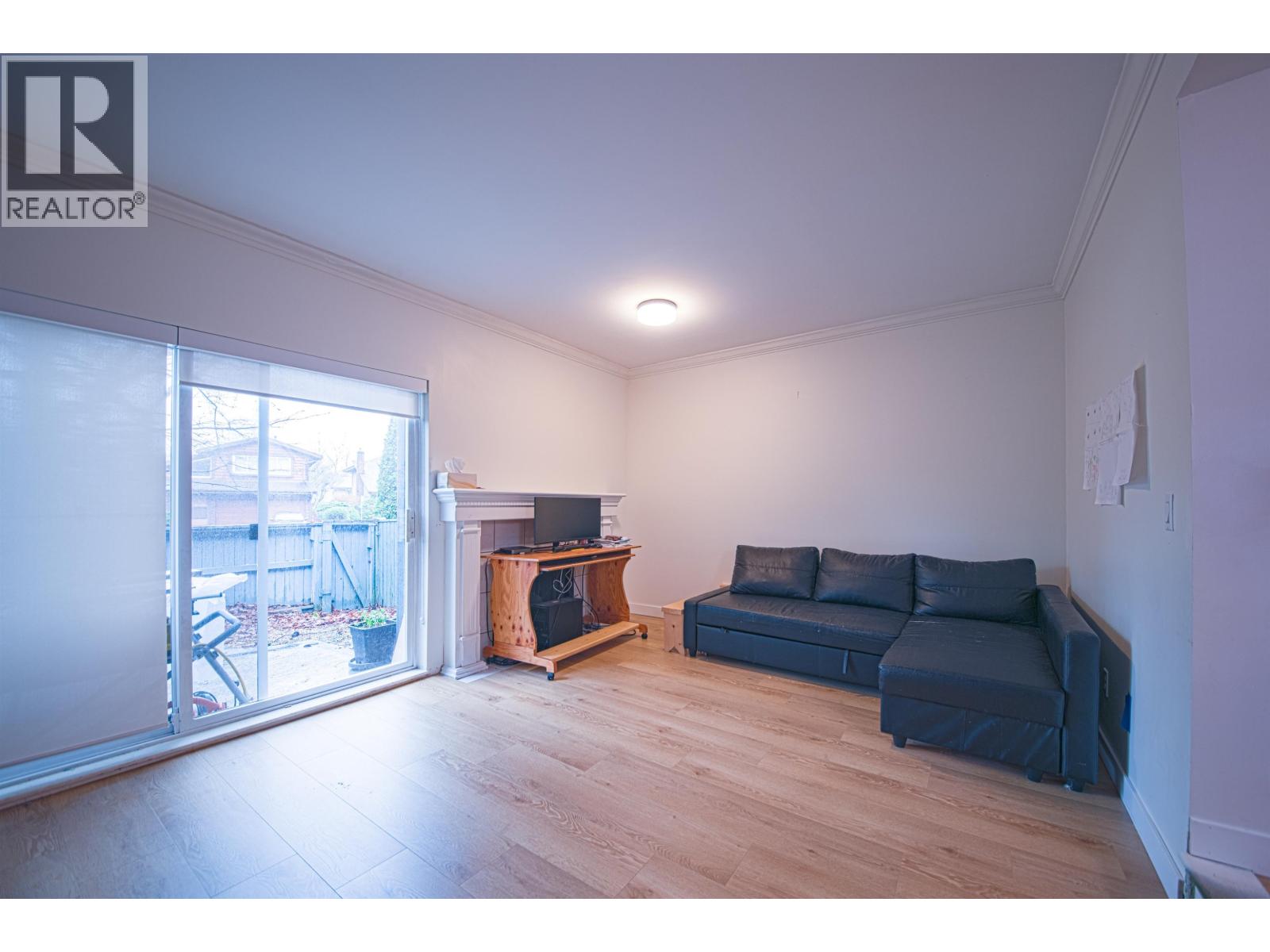 2 1170 Lansdowne Drive, Coquitlam, British Columbia  V3B 5V8 - Photo 7 - R3086435