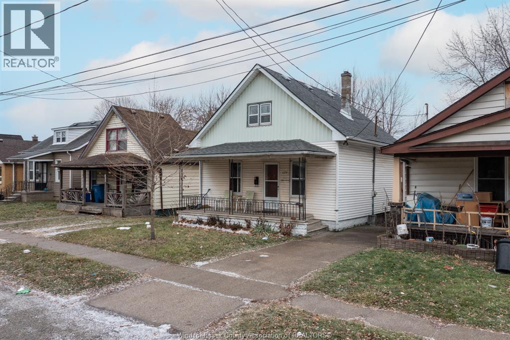 623 Tournier Street, Windsor, Ontario  N9C 3G9 - Photo 4 - 26002576