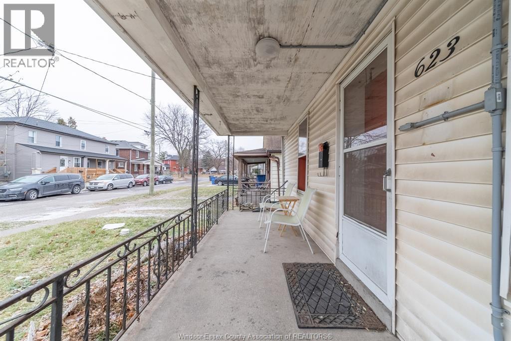 623 Tournier Street, Windsor, Ontario  N9C 3G9 - Photo 6 - 26002576