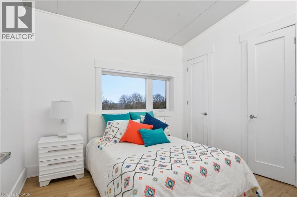 34 Indiana Road W, Hagersville, Ontario  N0A 1H0 - Photo 8 - 40791903