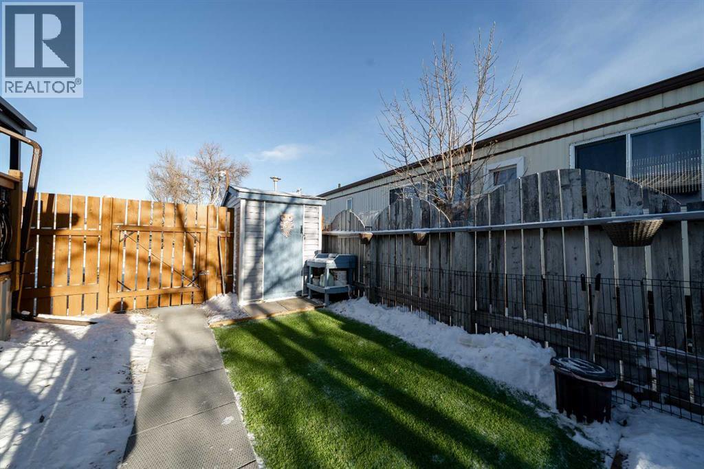 268 Fleet Street Sw, Medicine Hat, Alberta  T1A 7Z5 - Photo 38 - A2280176