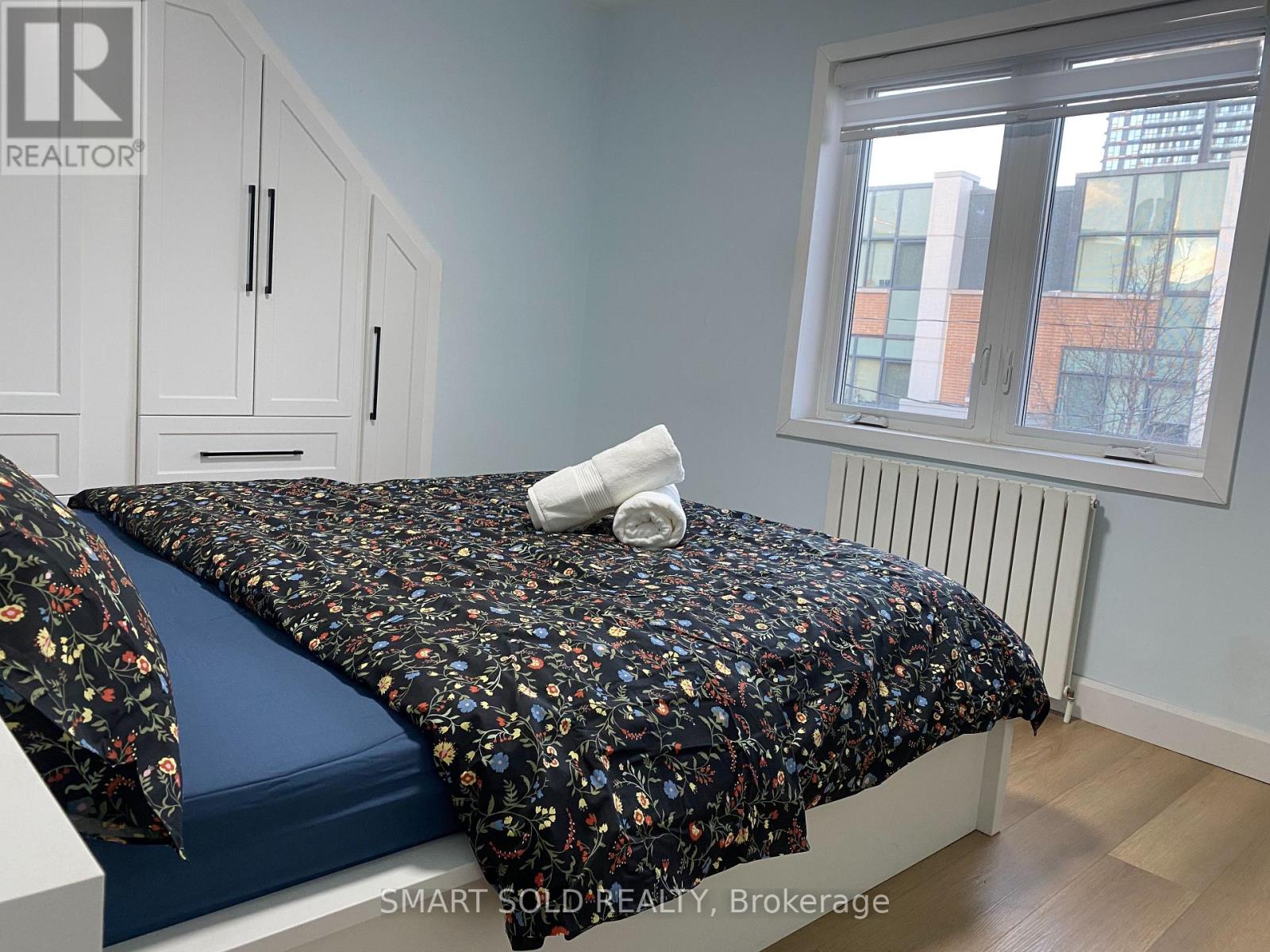 42 Arnold Avenue, Toronto, Ontario  M5A 3B2 - Photo 19 - C12682450