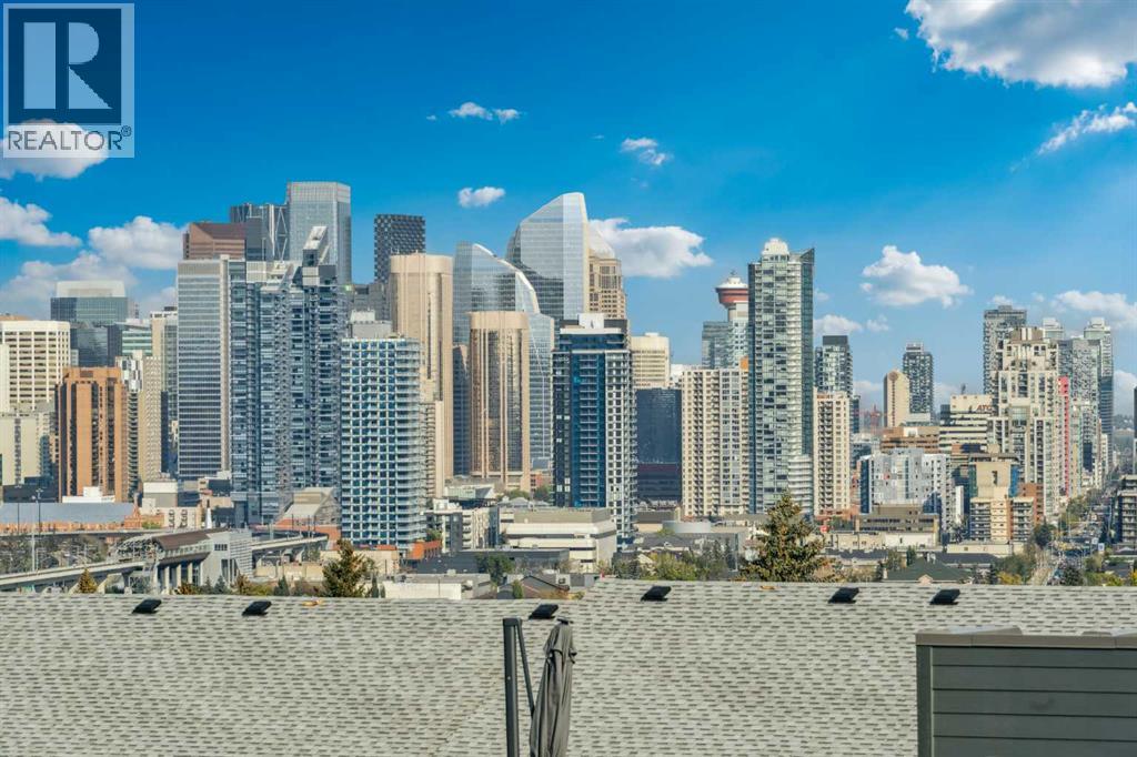 228 Sovereign Common Sw, Calgary, Alberta  T3C 3Y3 - Photo 30 - A2274794