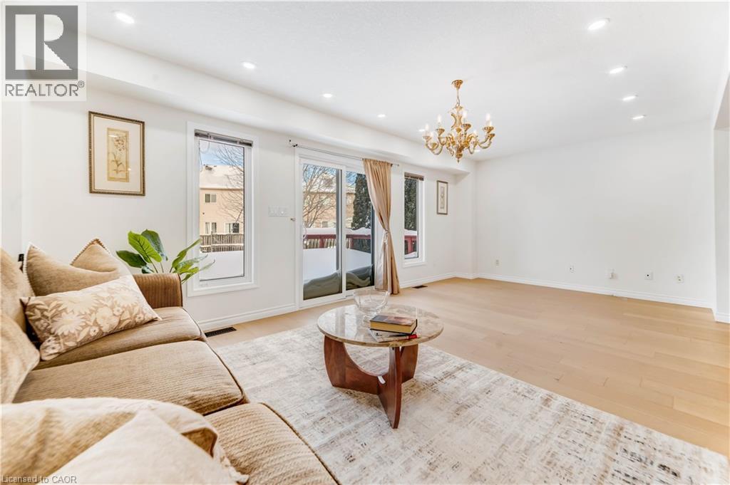 220 Lemon Grass Crescent, Kitchener, Ontario  N2N 3R7 - Photo 5 - 40800026