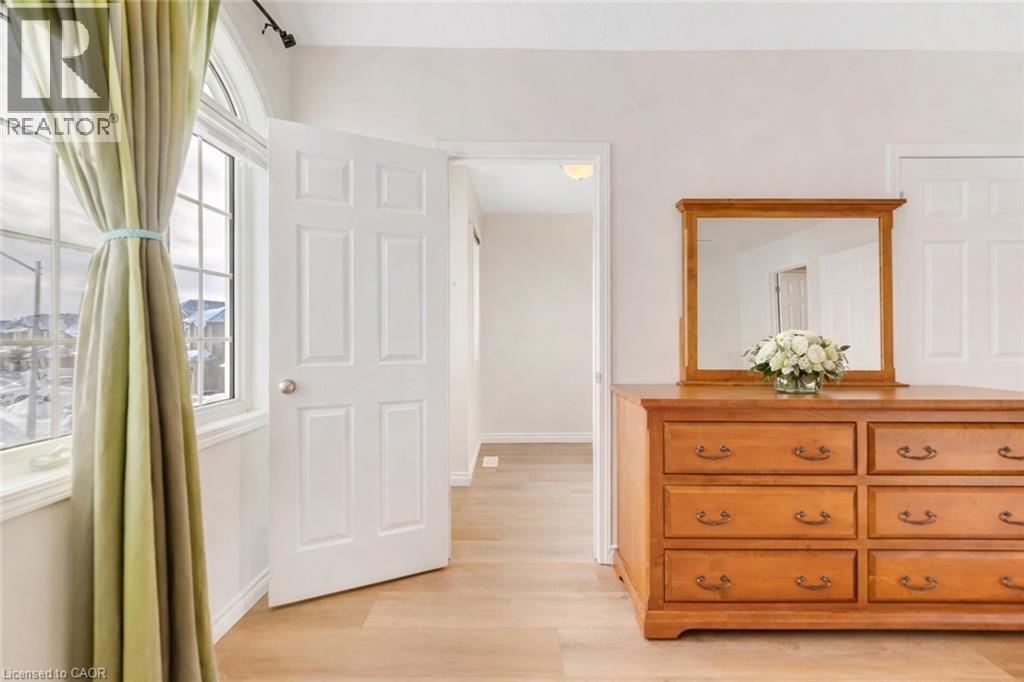 220 Lemon Grass Crescent, Kitchener, Ontario  N2N 3R7 - Photo 20 - 40800026