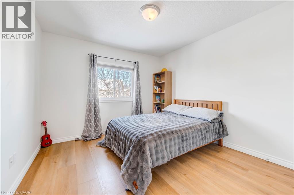 220 Lemon Grass Crescent, Kitchener, Ontario  N2N 3R7 - Photo 25 - 40800026