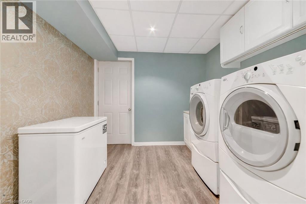 220 Lemon Grass Crescent, Kitchener, Ontario  N2N 3R7 - Photo 34 - 40800026